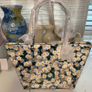Kate spade cedar street harmony tote